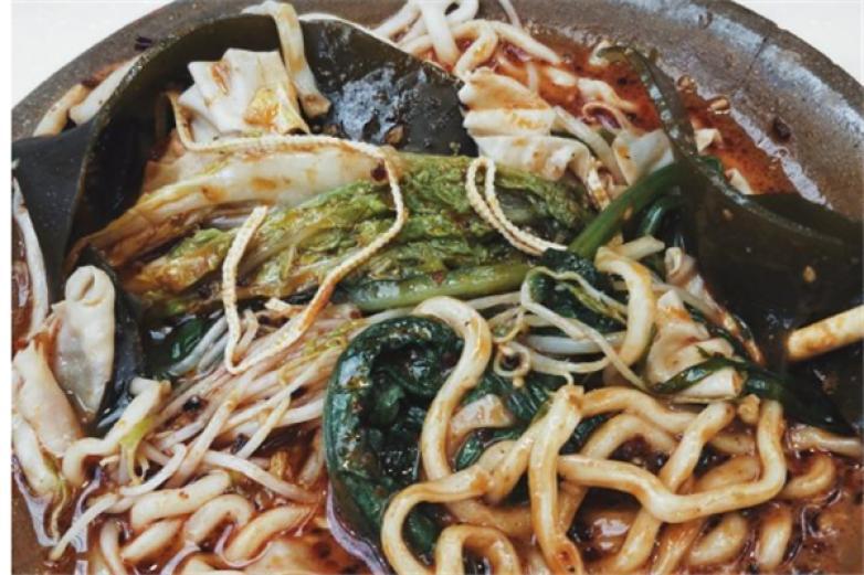 枫林砂锅麻辣烫